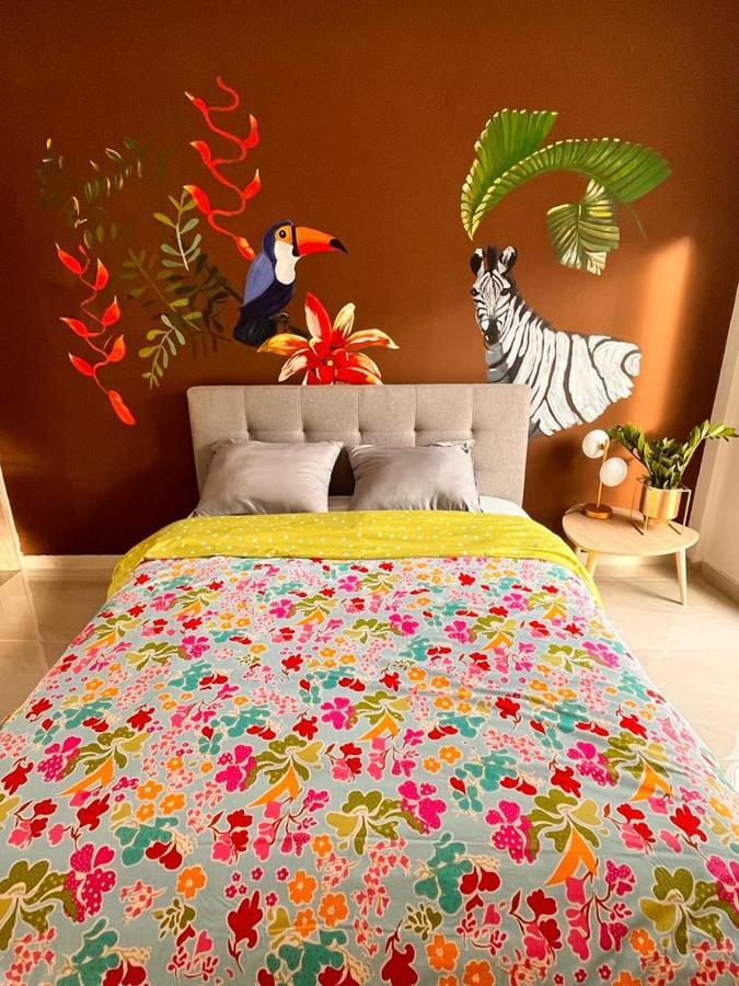 Time Suit Thessaloníki Ngoại thất bức ảnh